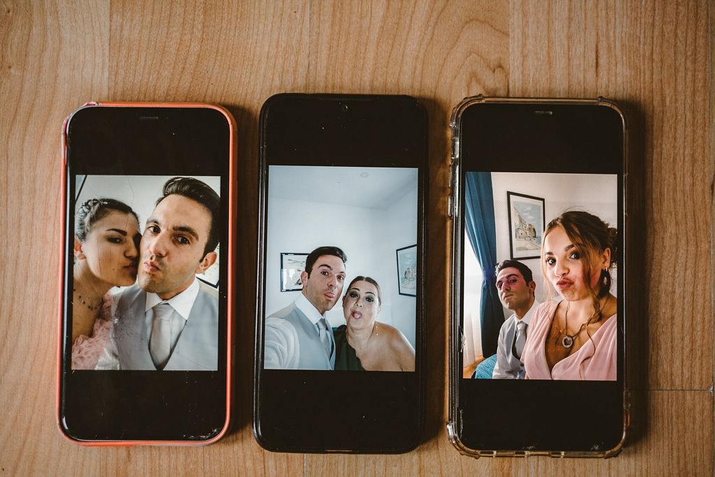 Maria e Fabrizio – selfie dello sposo durante la preparazione